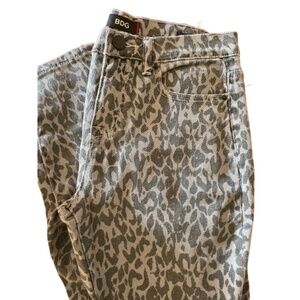 BDG Urban Outfitters High-Rise Cigarette Ankle Jeans, Size 29W/30L | NWOT